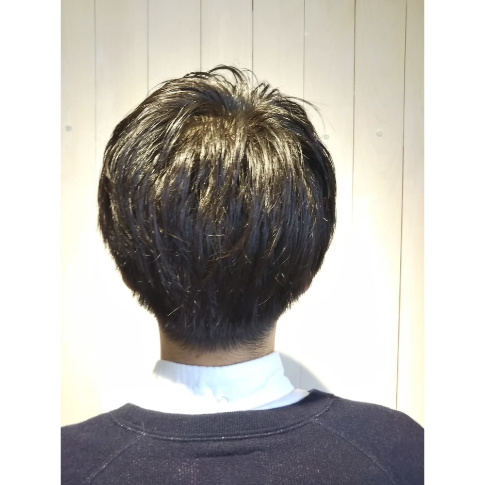 メンズブラントカットツーブロック Voyage Hair Face ヴォヤージュ ヘアー アンド フェイス のヘアスタイル 美容院 美容室を予約するなら楽天ビューティ メンズブラントカットツーブロック Voyage Hair Face ヴォヤージュ ヘアー アンド フェイス のヘアスタイル 美容院 美容室を予約するなら楽天ビューティ