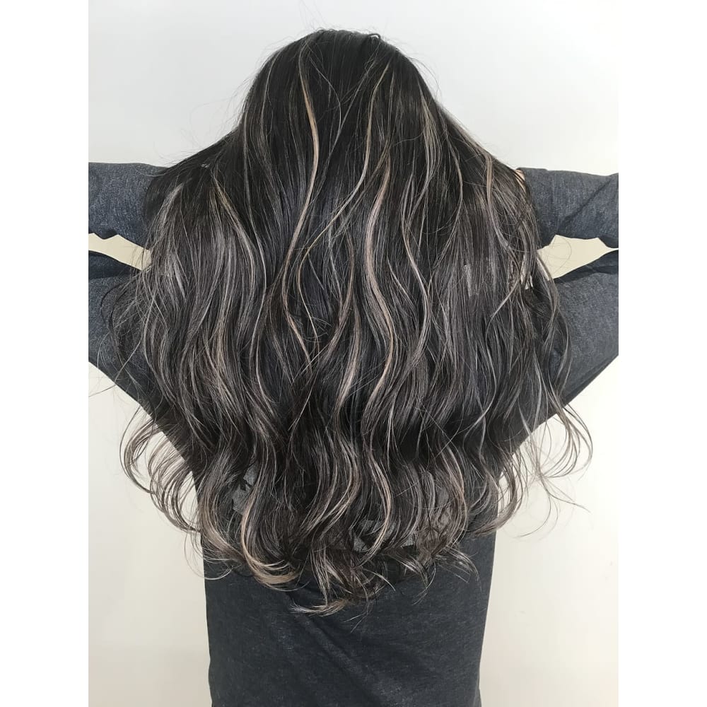 コントラストハイライト Redneo 恵比寿 レッドネオ エビス のヘアスタイル 美容院 美容室を予約するなら楽天ビューティ