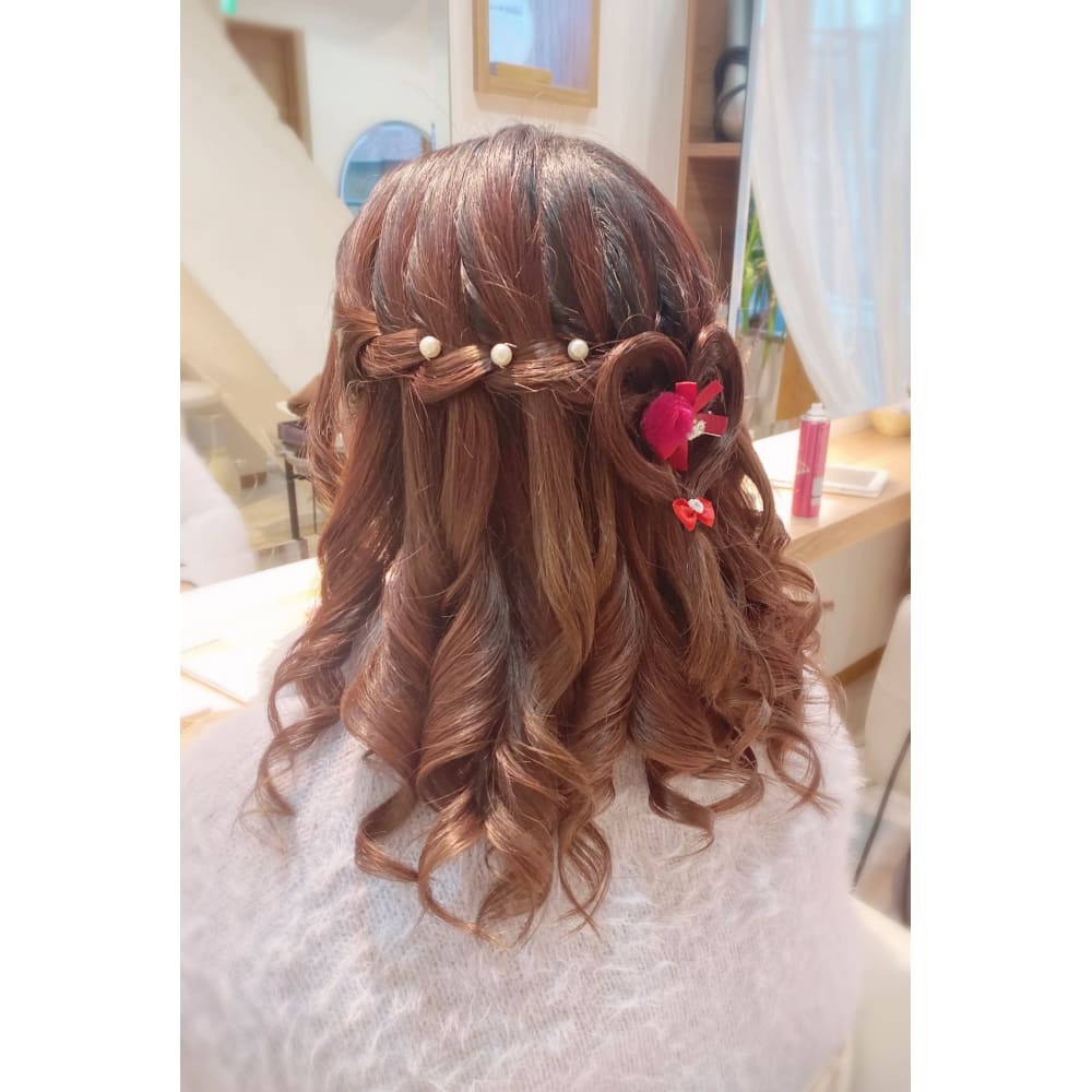 ハートのハーフアップ Lala Roomo Studio ララルーモスタジオ のヘアスタイル 美容院 美容室を予約するなら楽天ビューティ ハートのハーフアップ Lala Roomo Studio ララルーモスタジオ のヘアスタイル 美容院 美容室を予約するなら楽天ビューティ