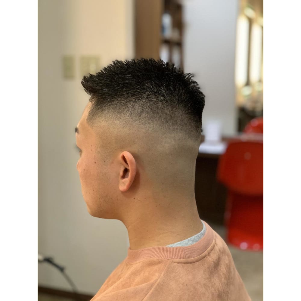 スキンフェード ハイフェード Neaf ニーフ のヘアスタイル 美容院 美容室を予約するなら楽天ビューティ