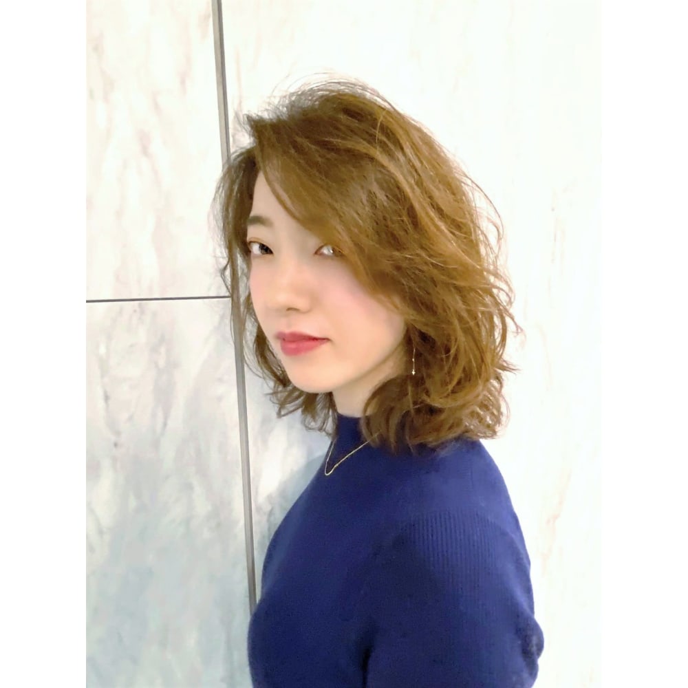 ラフな感じがオシャレ 春を先取り エアリーパーマ Hair Make Opsis オプシス のヘアスタイル 美容院 美容室を予約するなら楽天ビューティ
