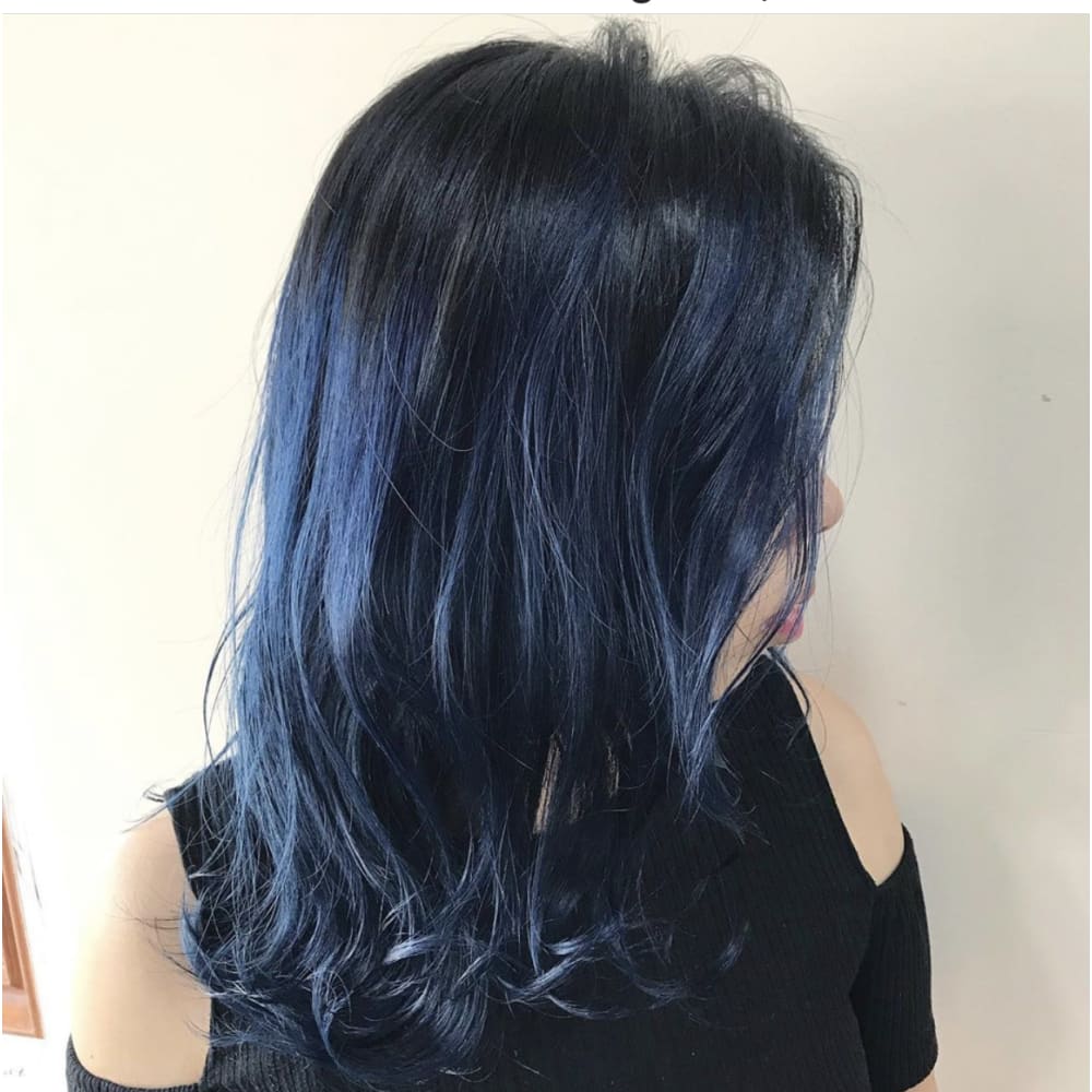 ネイビーブルーグラデーション Arglarte アルグラーテ のヘアスタイル 美容院 美容室を予約するなら楽天ビューティ ネイビーブルーグラデーション Arglarte アルグラーテ のヘアスタイル 美容院 美容室を予約するなら楽天ビューティ