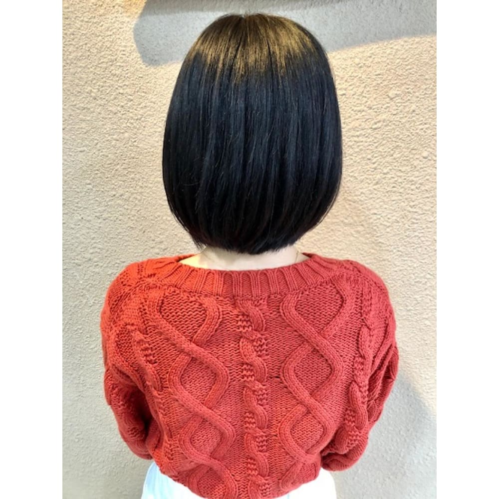 はねにくい グラデーションボブ Another Sky アナザースカイ のヘアスタイル 美容院 美容室を予約するなら楽天ビューティ