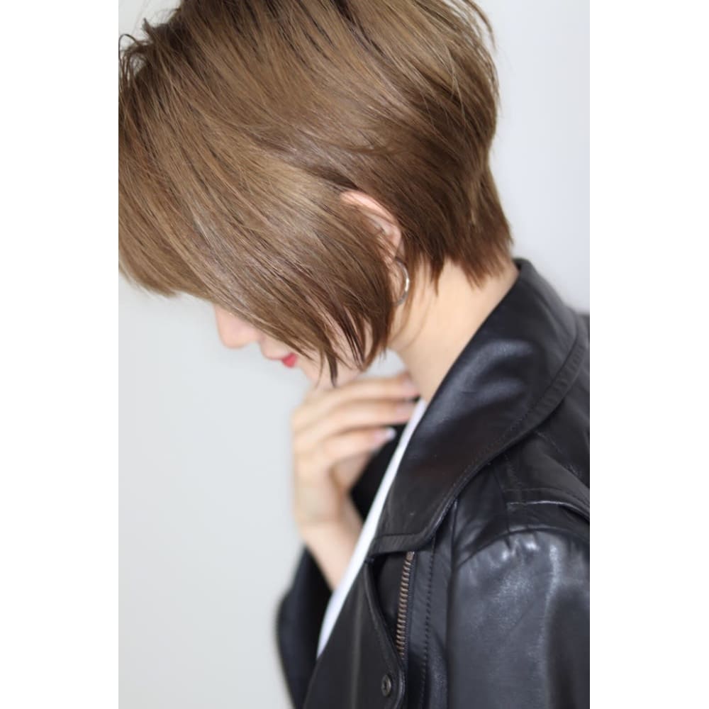 後ろ襟足がかっこよすぎるショートボブ Naoki Hair Dressing 銀座店 ナオキヘアドレッシングギンザテン のヘアスタイル 美容院 美容室を予約するなら楽天ビューティ 後ろ襟足がかっこよすぎるショートボブ Naoki Hair Dressing 銀座店 ナオキヘアドレッシングギンザテン のヘアスタイル 美容院 美容室を予約するなら楽天ビューティ