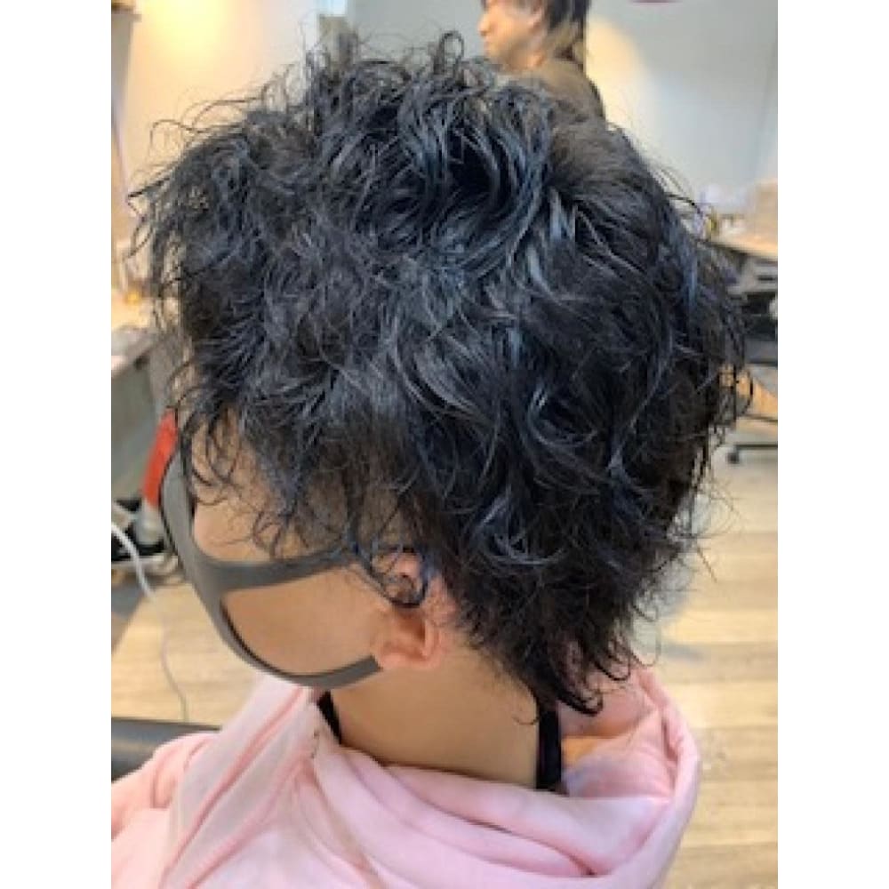 ソフトスパイラルパーマ Artesia By Anyhow アルテシアバイエニハウ のヘアスタイル 美容院 美容室を予約するなら楽天ビューティ