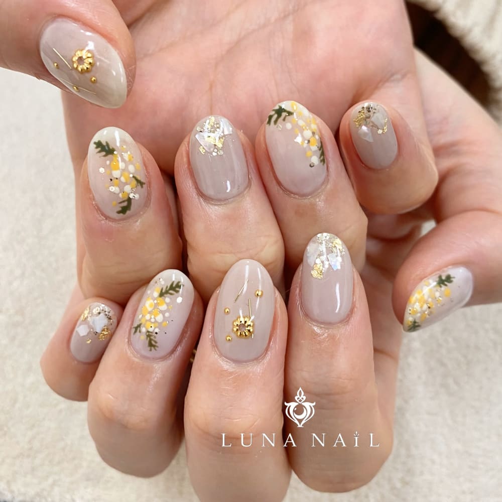 ミモザネイル Luna Nail ルナネイル のネイルデザイン ネイル まつげサロンを予約するなら楽天ビューティ