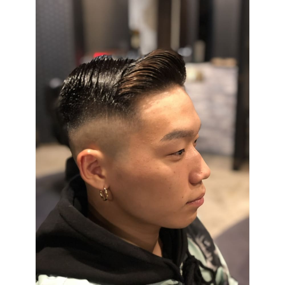 0mmスキンフェード Bar Ber Shop Regalo バーバーショップレガロ のヘアスタイル 美容院 美容室を予約するなら楽天ビューティ
