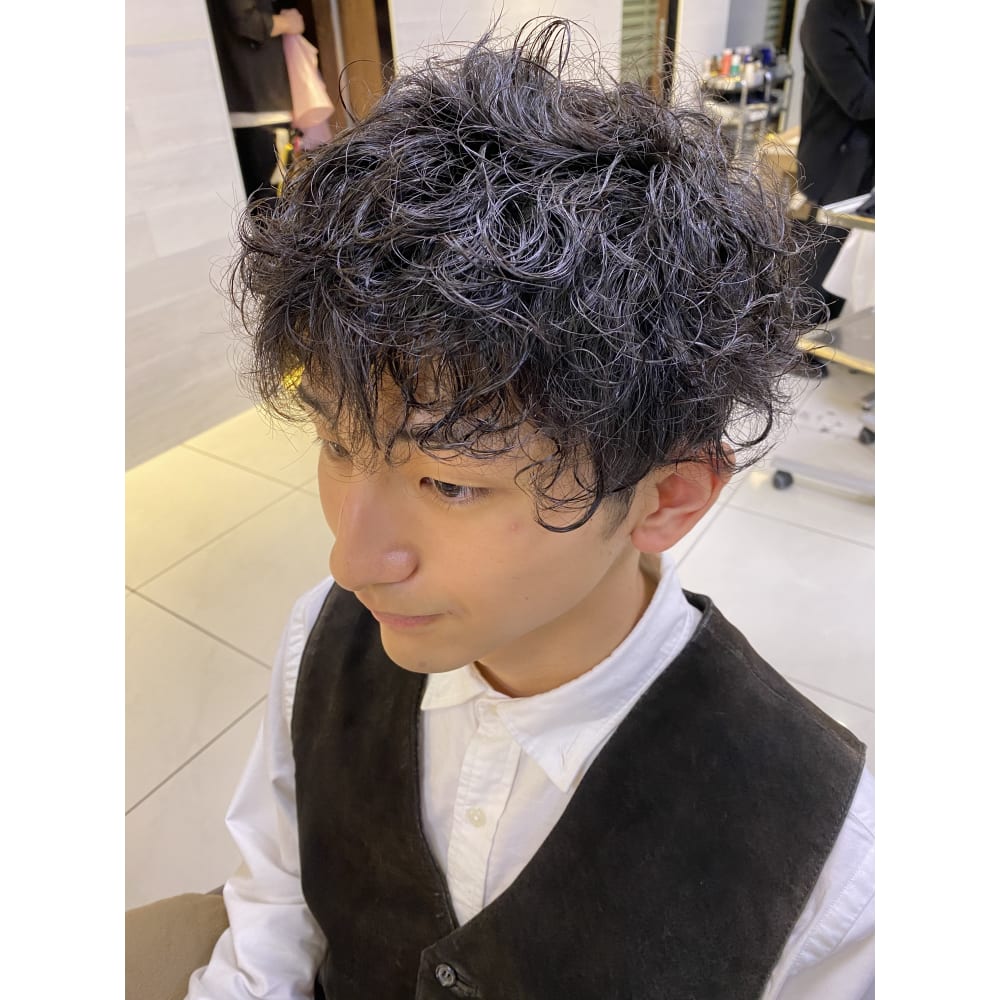 メンズニュアンスパーマスタイル Face 大船 フェイス オオフナ のヘアスタイル 美容院 美容室を予約するなら楽天ビューティ