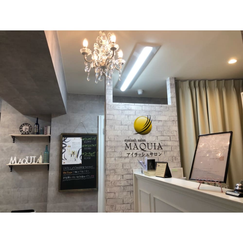 MAQUIA 新宿店