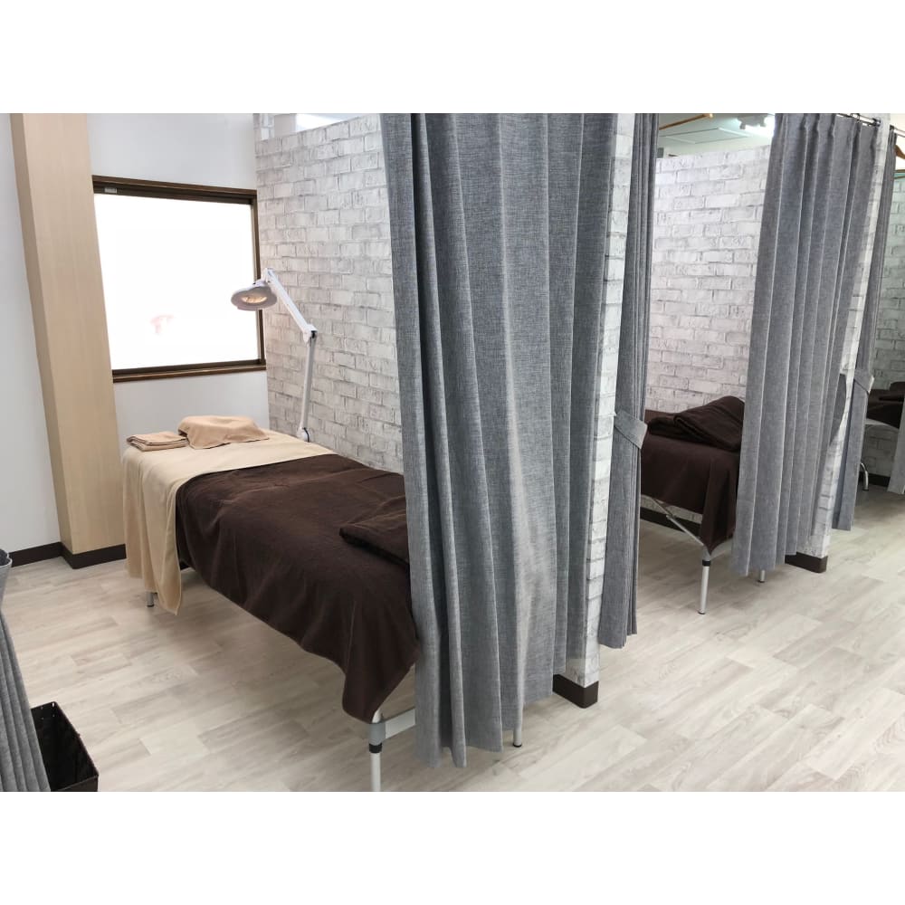 MAQUIA 岡山駅前店