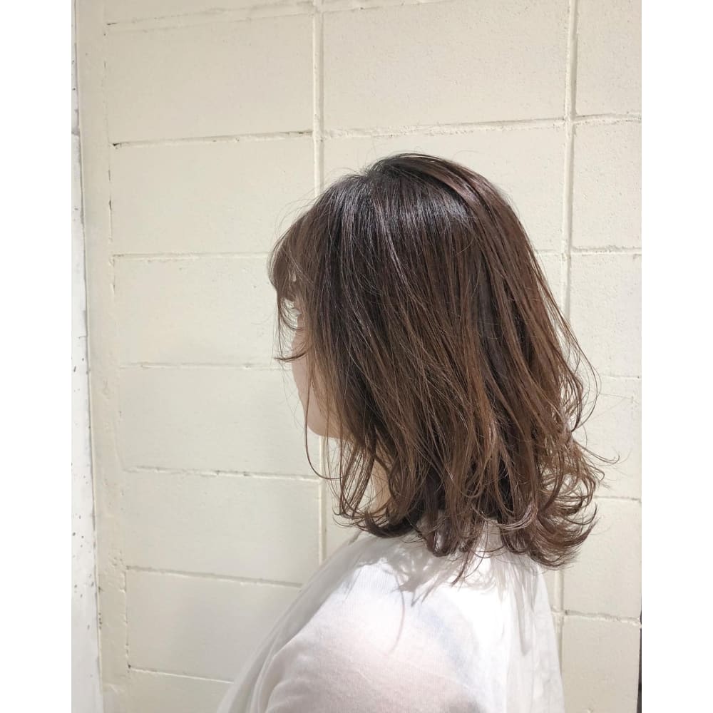 セミウルフ Lourdes Hair Design ルルドヘアーデザイン のヘアスタイル 美容院 美容室を予約するなら楽天ビューティ