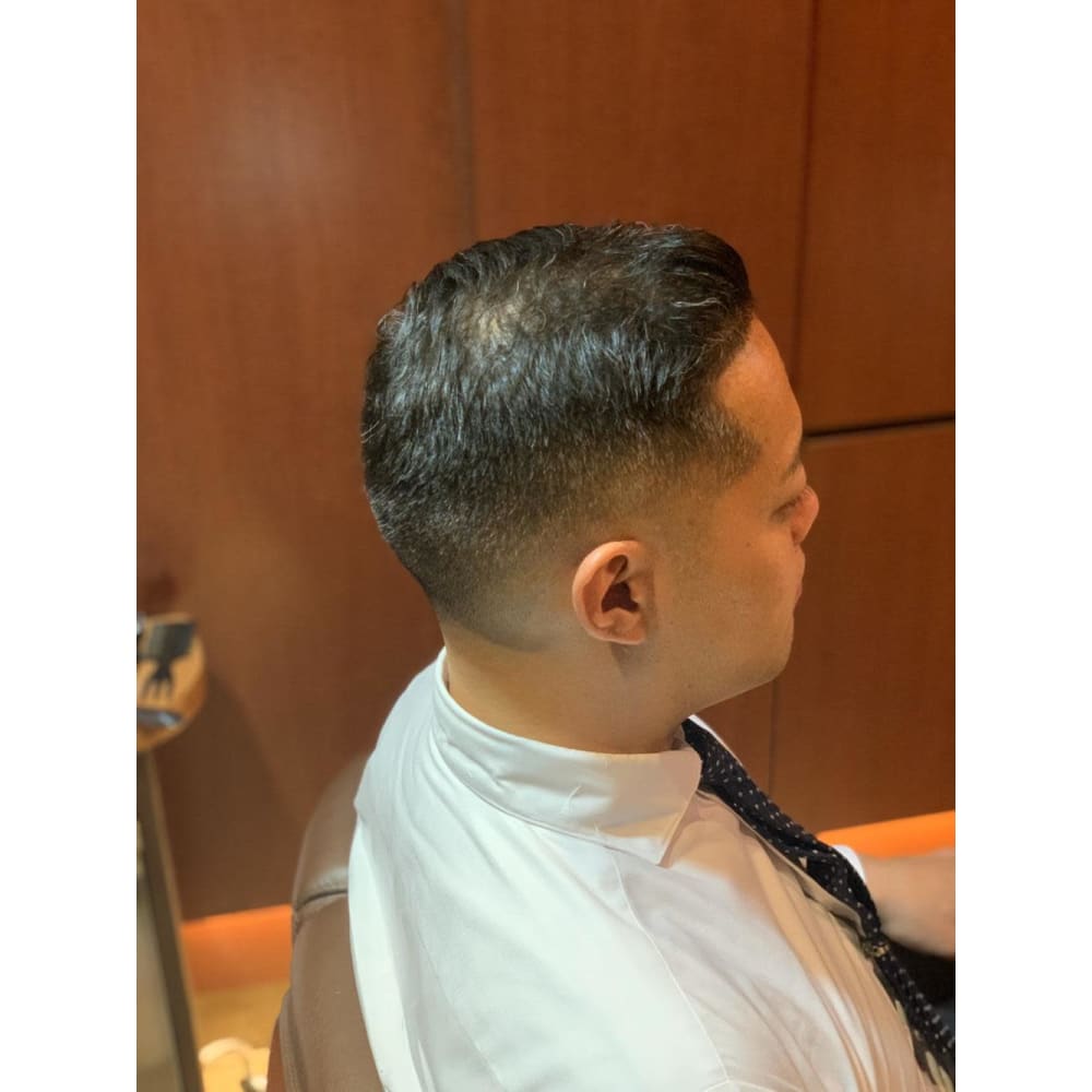 年のベスト 剃り 込み メンズ ベストヘアスタイル