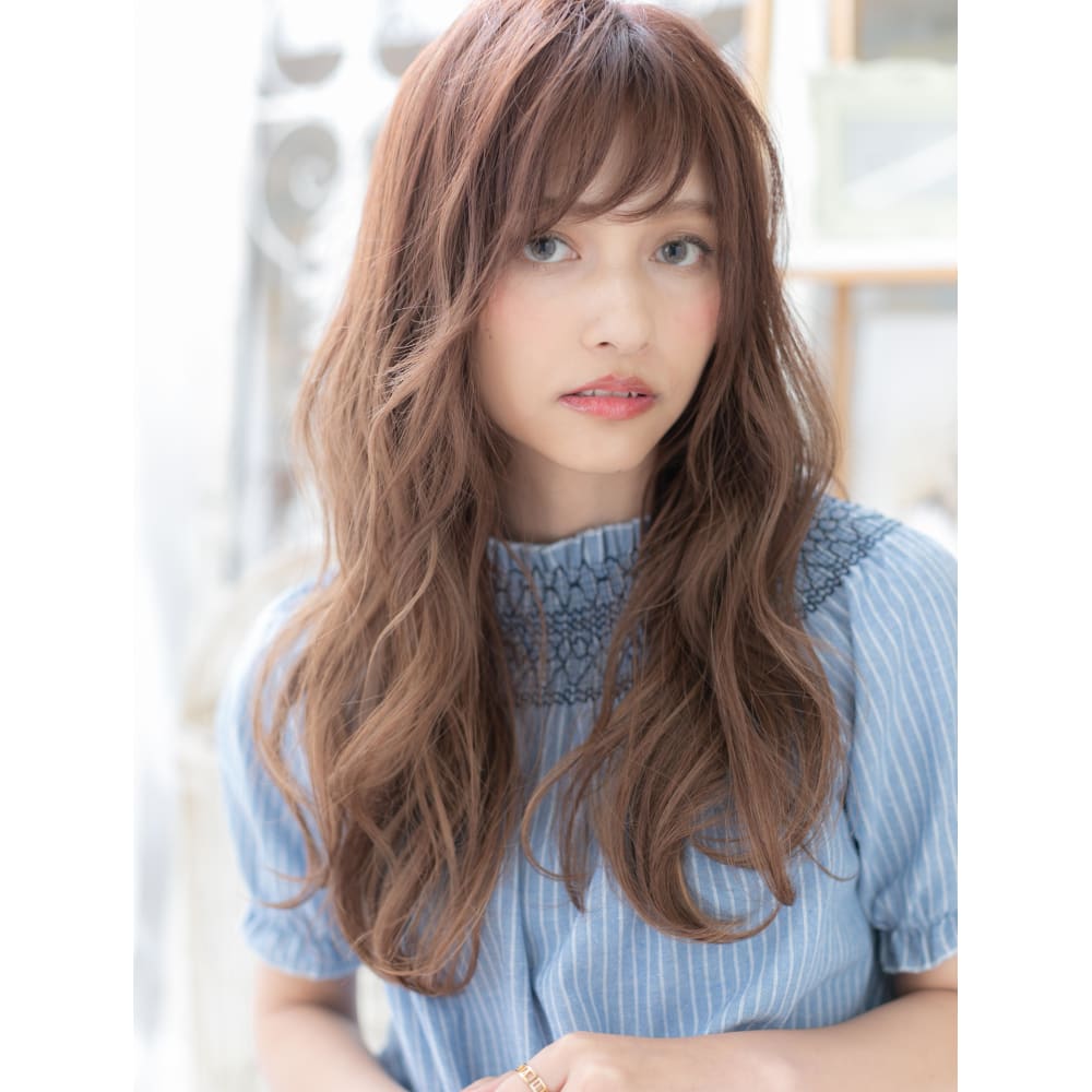 小顔見せ効果 外国人風グラマラススーパーロング ルーズ Mod S Hair 越谷 モッズヘア 越谷西口店 モッズヘア コシガヤニシグチテン のヘアスタイル 美容院 美容室を予約するなら楽天ビューティ