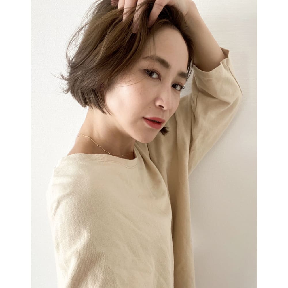朝のセットが楽チン前下がりボブヘアー Beautrium 福岡 ビュートリアム のヘアスタイル 美容院 美容室を予約するなら楽天ビューティ
