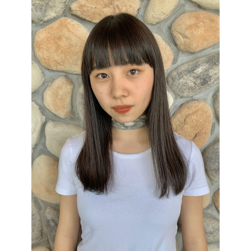 ワイドバング さらさらつやロング Beautrium 七里ヶ浜 ビュートリアム のヘアスタイル 美容院 美容室を予約するなら楽天ビューティ