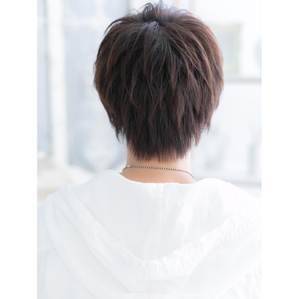 ラフさと重さを演出 束感メンズショート ショートレイヤー Mod S Hair 越谷 モッズヘア 越谷西口店 モッズヘア コシガヤニシグチテン のヘアスタイル 美容院 美容室を予約するなら楽天ビューティ