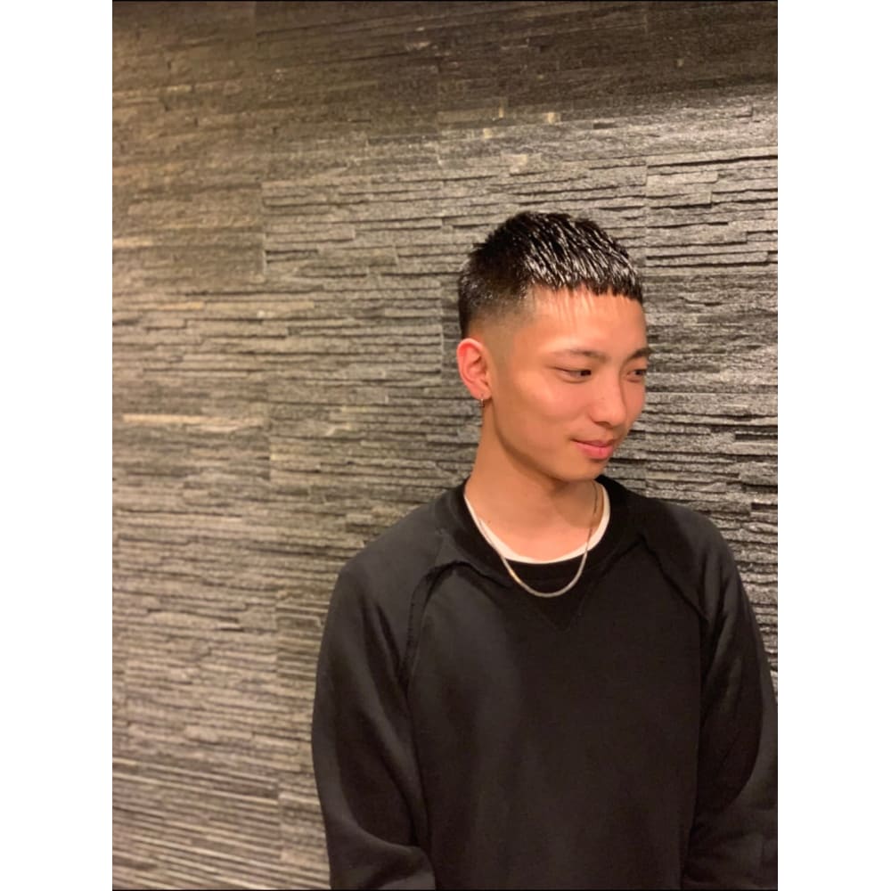 バーバースタイルネオクロップカット 理容室 銀座 メンズ Hiro Ginza Hair Salon 銀座一丁目店 ヒロギンザヘアーサロン ギンザイッチョウメテン のヘアスタイル 美容院 美容室を予約するなら楽天ビューティ