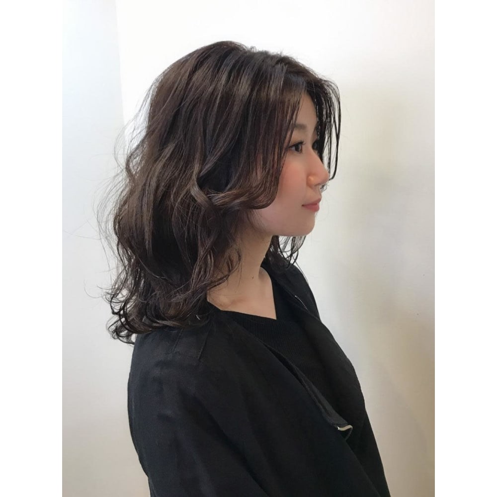 似合わせ小顔職人による コンサバ フェミニン Laviere By R Evolut ラヴィエールバイレボルト のヘアスタイル 美容院 美容室を予約するなら楽天ビューティ 似合わせ小顔職人による コンサバ フェミニン Laviere By R Evolut ラヴィエールバイレボルト のヘアスタイル 美容院 美容室を予約するなら楽天ビューティ