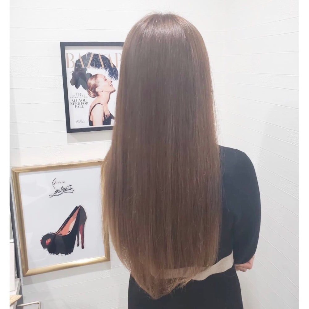 明るめアッシュベージュのさらさらベリーロング Grace 心斎橋 グレイス シンサイバシ のヘアスタイル 美容院 美容室を予約するなら楽天ビューティ 明るめアッシュベージュのさらさらベリーロング Grace 心斎橋 グレイス シンサイバシ のヘアスタイル 美容院 美容室を予約するなら楽天ビューティ
