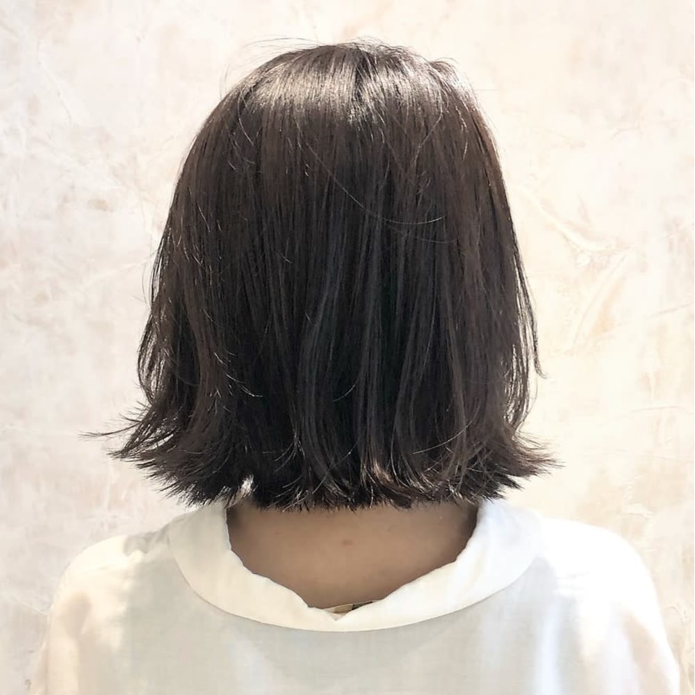 ブルーグレージュ 切りっぱなしボブ W By Gritters ダブルバイグリッター のヘアスタイル 美容院 美容室を予約するなら楽天ビューティ ブルーグレージュ 切りっぱなしボブ W By Gritters ダブルバイグリッター のヘアスタイル 美容院 美容室を予約するなら楽天ビューティ