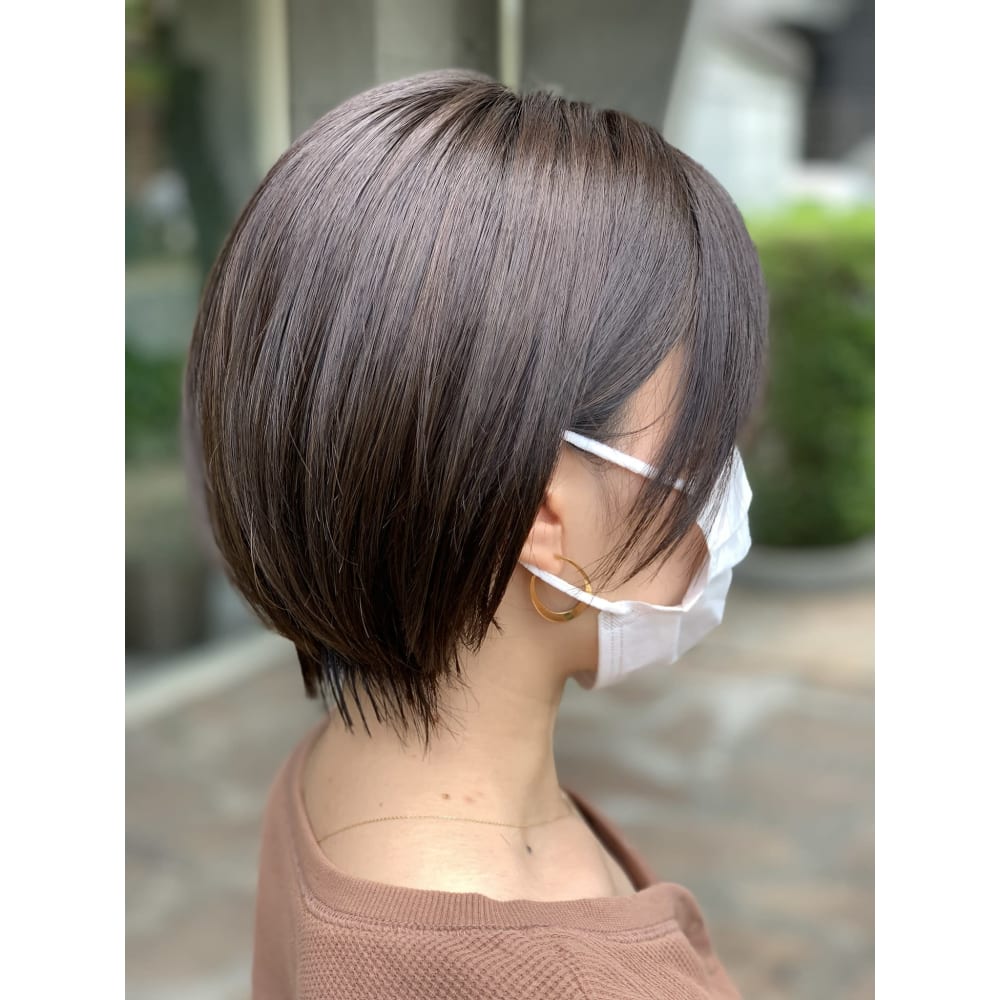 大人かわいい ミニーショート グレージュ Shell シェル のヘアスタイル 美容院 美容室を予約するなら楽天ビューティ