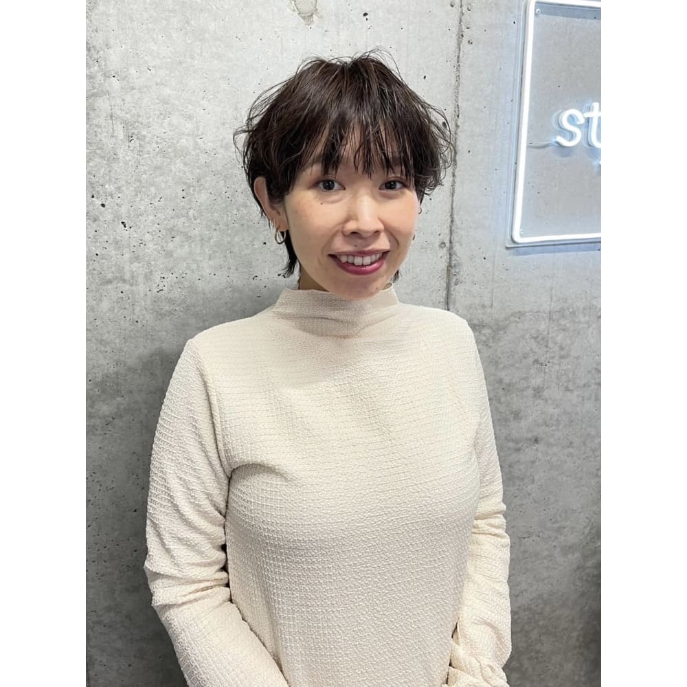 石黒 めぐみ 美容室 Style藤沢 スタイルフジサワ のスタッフ 美容院 美容室を予約するなら楽天ビューティ