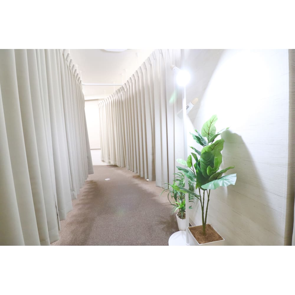 小顔矯正専門店 シンメトリー梅田 コガオキョウセイセンモンテン シンメトリーウメダ の予約 サロン情報 エステサロンを予約するなら楽天ビューティ