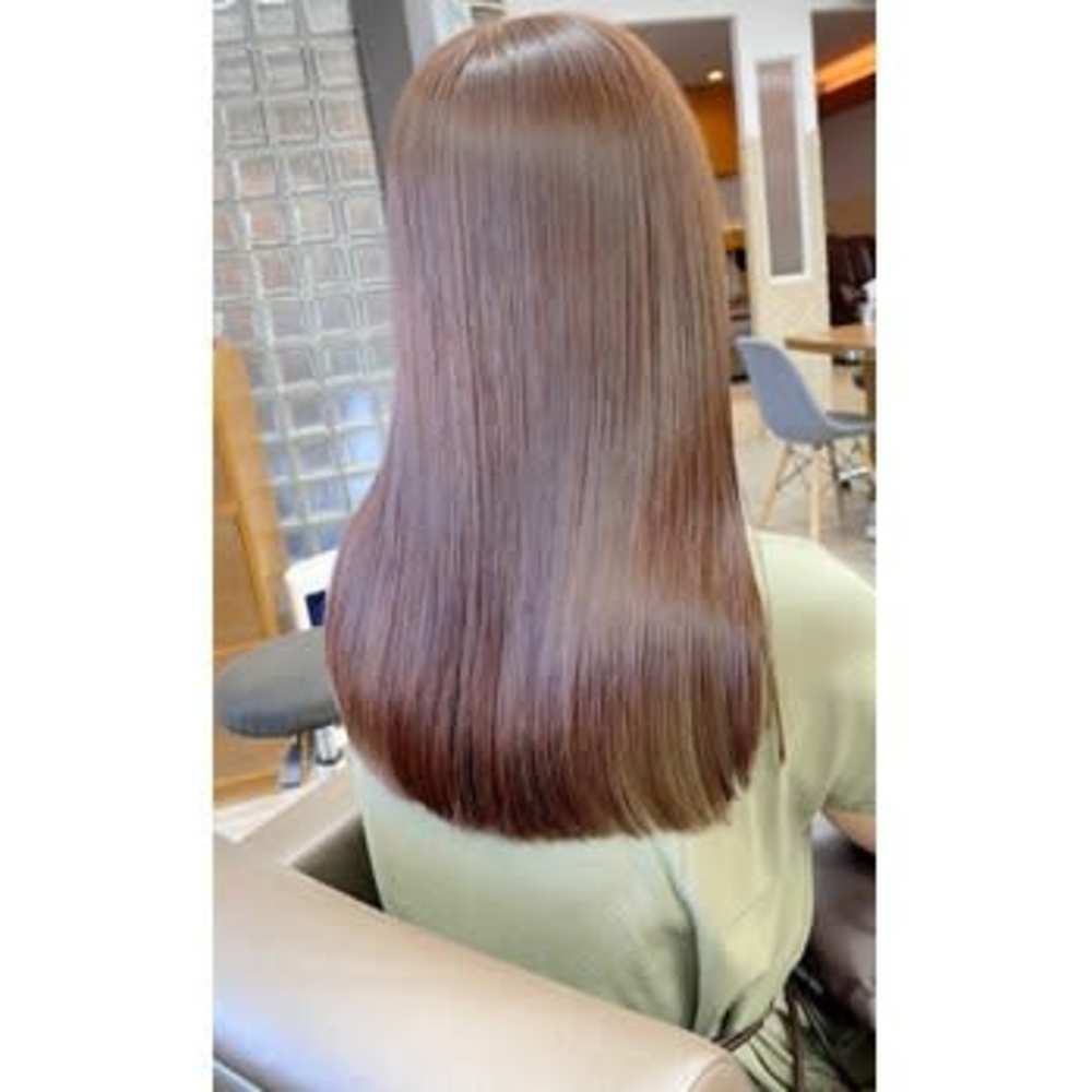 うるツヤになれる厳選トリートメントが自慢のサロン 銀座一丁目 美容室 Hair Dera S 銀座中央通り店 デラ ヘアーデラ ギンザチュウオウドオリテン のこだわり特集 美容院 美容室を予約するなら楽天ビューティ