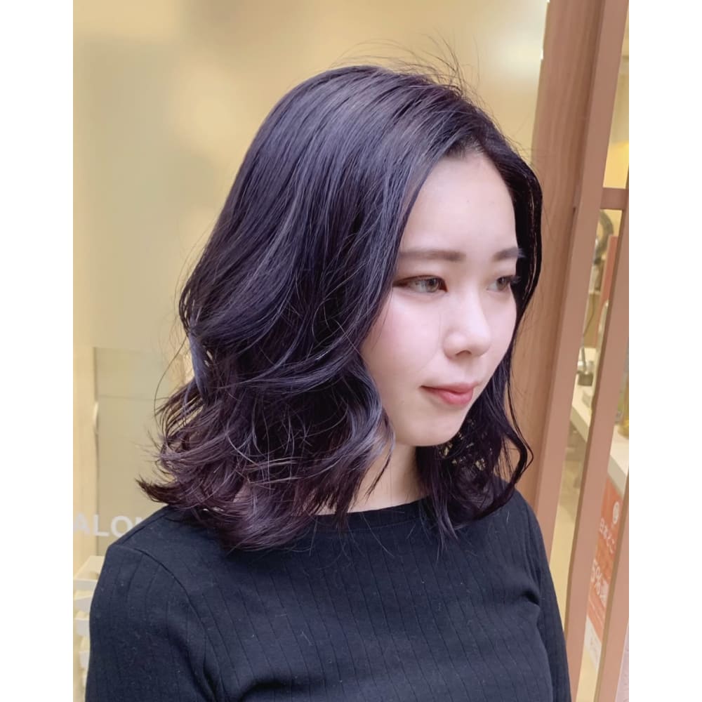 Edolエドルカラー ダークヴァイオレッタ Akira三宮店 アキラ のヘアスタイル 美容院 美容室を予約するなら楽天ビューティ