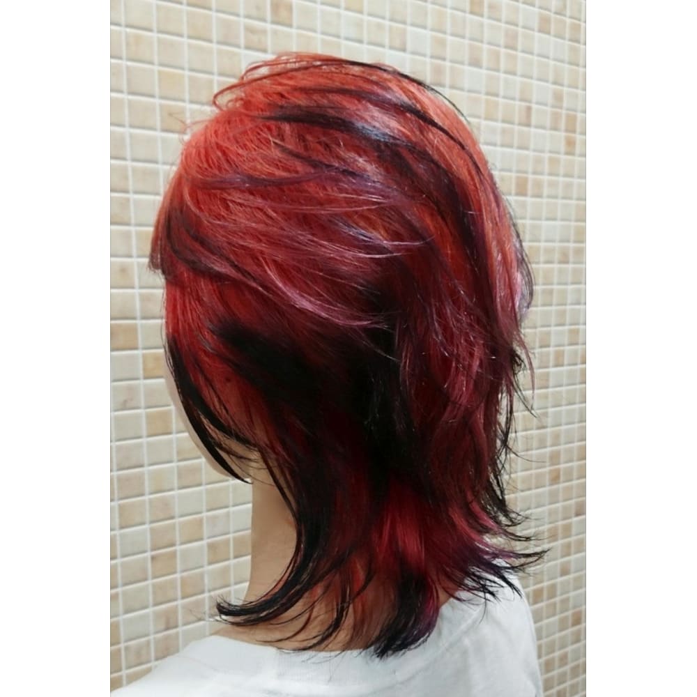 ショートウルフ 逆グラデーション Ark Ing アークイング のヘアスタイル 美容院 美容室を予約するなら楽天ビューティ