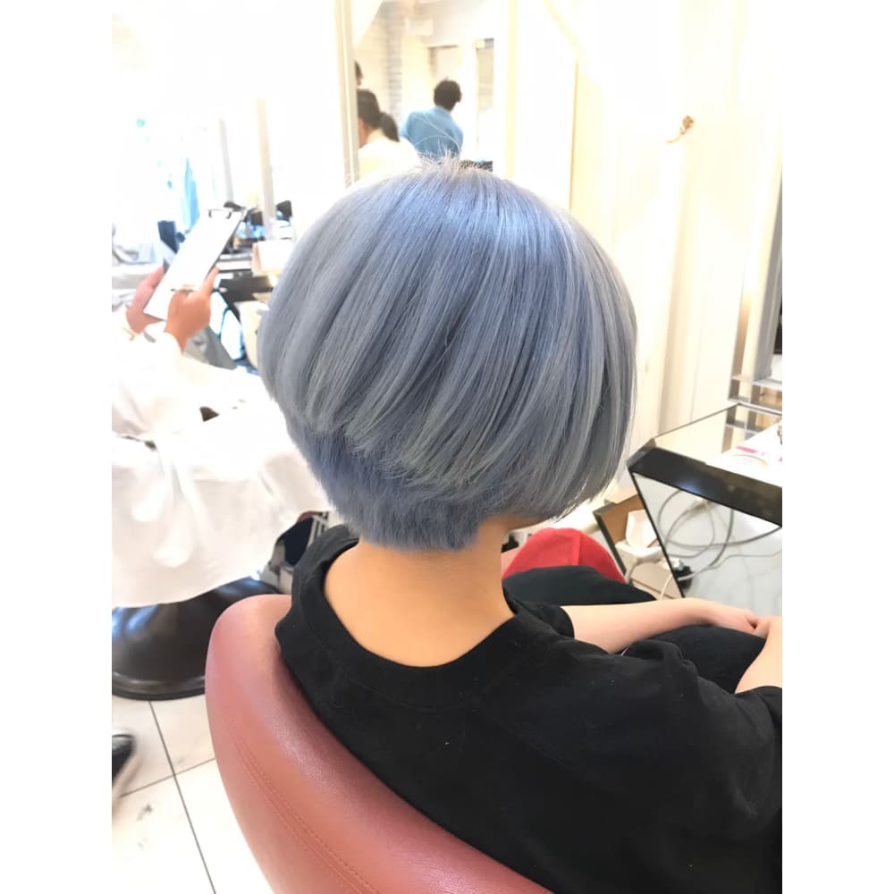 Qualis レディース カラーリング ライトブルシルバー Qualis 上板橋店 クオリスカミイタバシテン のヘアスタイル 美容院 美容室を予約するなら楽天ビューティ Qualis レディース カラーリング ライトブルシルバー Qualis 上板橋店 クオリスカミイタバシテン のヘアスタイル 美容院 美容室を予約するなら楽天ビューティ