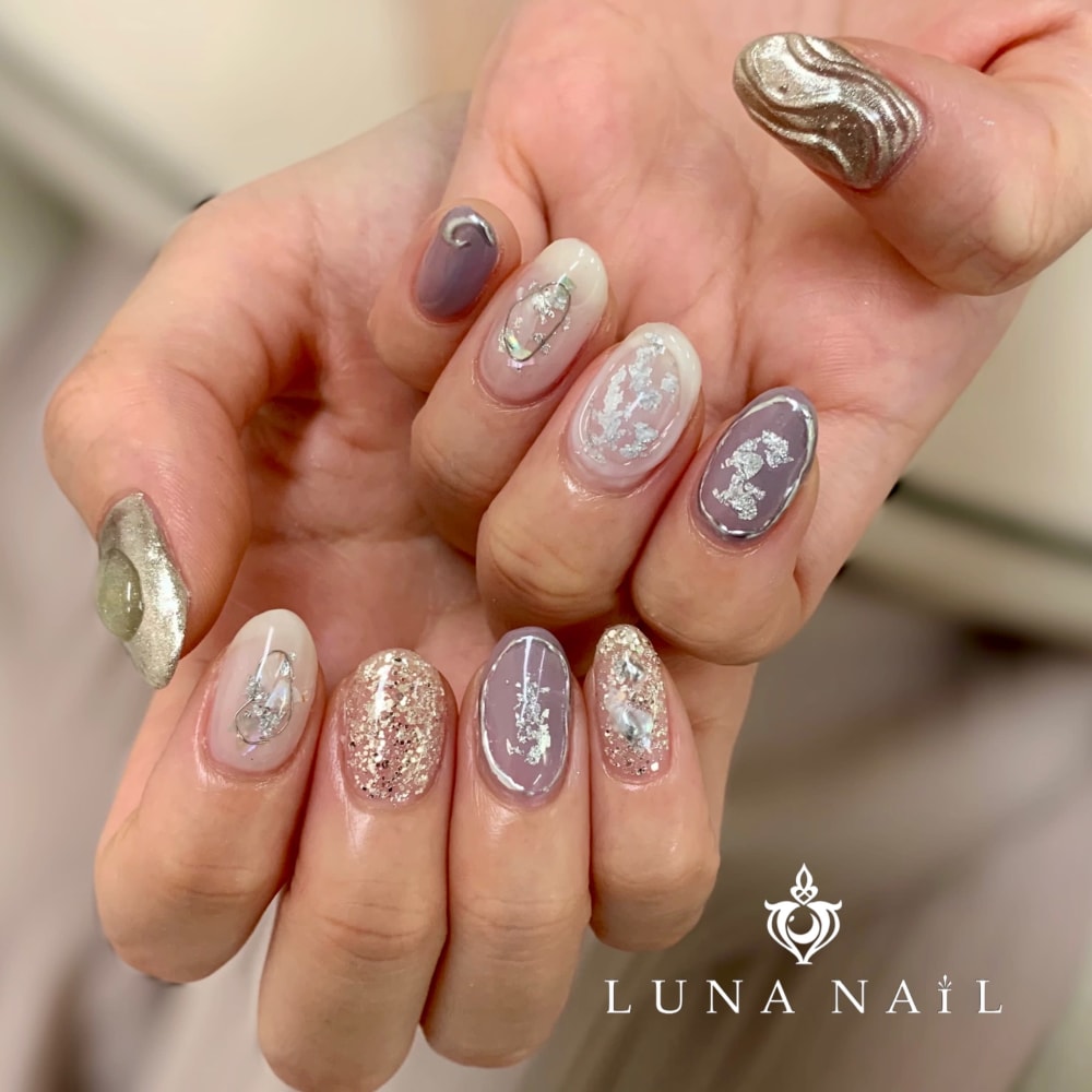 グレー ニュアンス Luna Nail ルナネイル のネイルデザイン ネイル まつげサロンを予約するなら楽天ビューティ グレー ニュアンス Luna Nail ルナネイル のネイルデザイン ネイル まつげサロンを予約するなら楽天ビューティ