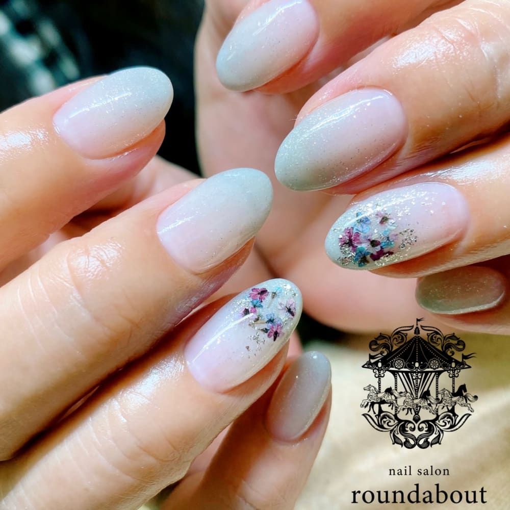 ダメージレス ストレスフリーにネイルを楽しみましょう Nailsalon Roundabout ネイルサロンラウンドアバウト のこだわり特集 ネイル まつげサロンを予約するなら楽天ビューティ