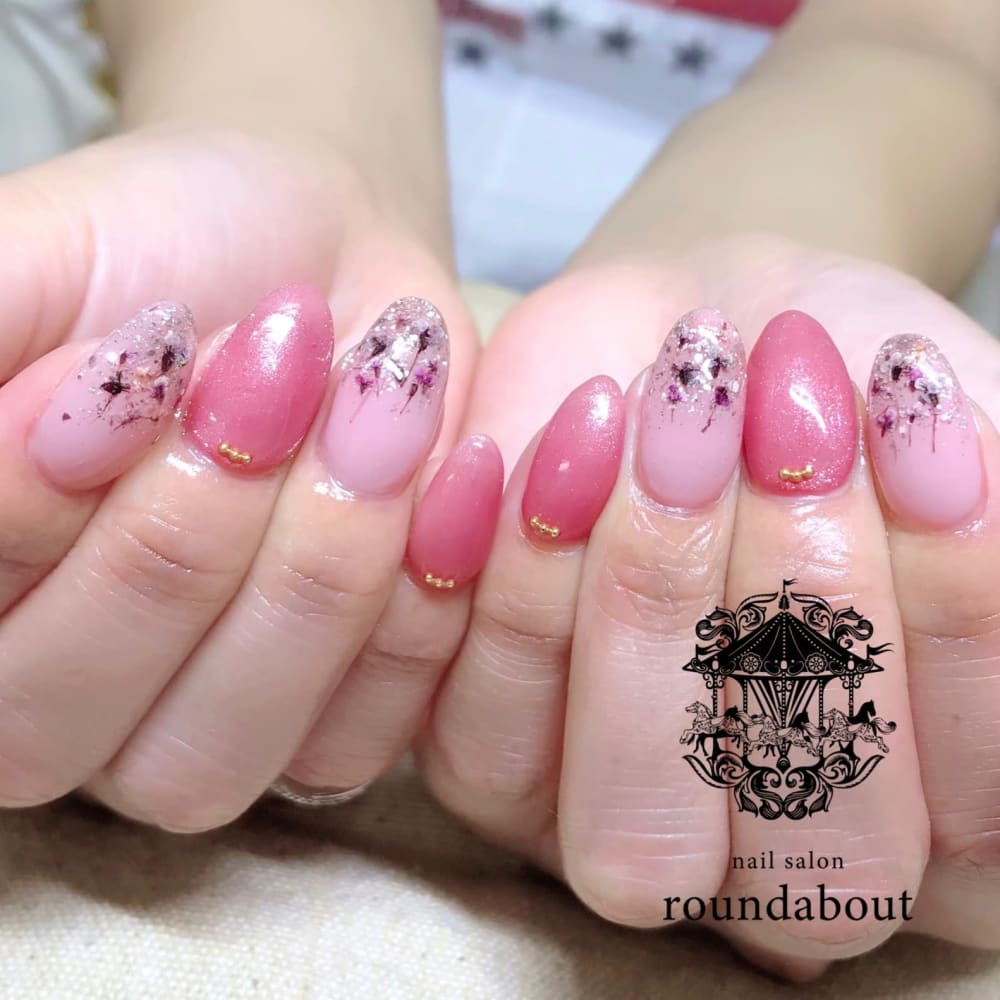 ダメージレス ストレスフリーにネイルを楽しみましょう Nailsalon Roundabout ネイルサロンラウンドアバウト のこだわり特集 ネイル まつげサロンを予約するなら楽天ビューティ