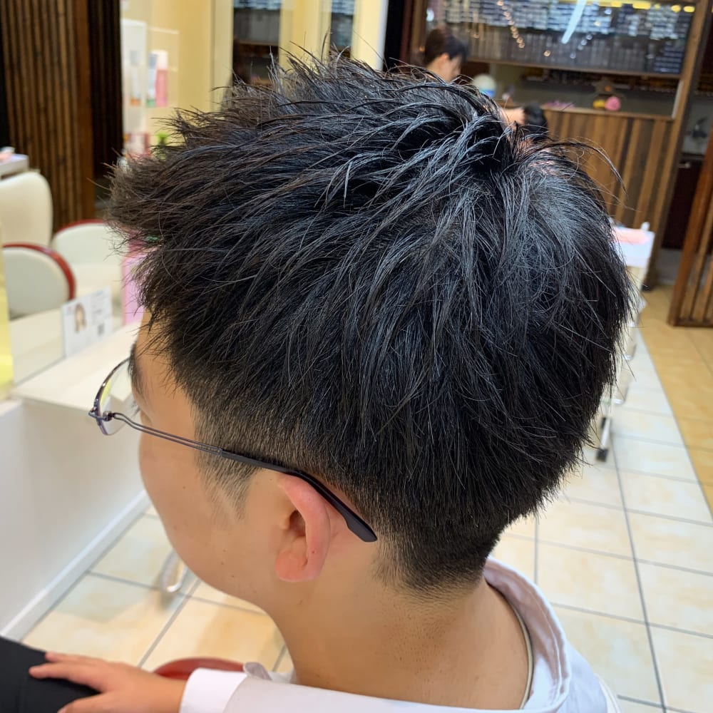 Qualis メンズ 学生カット 黒髪 刈り上げ Qualis 上板橋店 クオリスカミイタバシテン のヘアスタイル 美容院 美容室を予約するなら楽天ビューティ