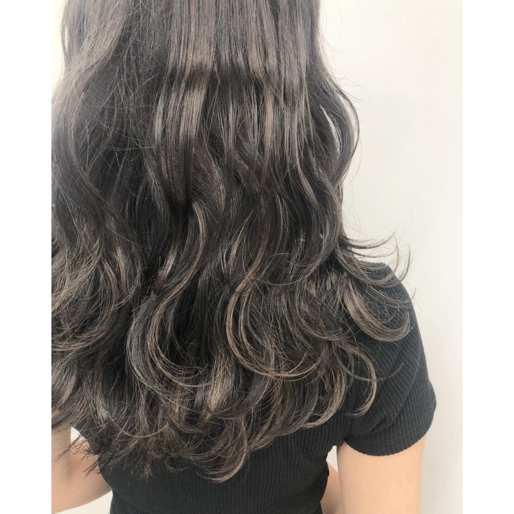 バレイヤージュカラー 白髪混じりの大人の方でも大人の方でも可能 Fleur フルール のこだわり特集 美容院 美容室を予約するなら楽天ビューティ バレイヤージュカラー 白髪混じりの大人の方でも大人の方でも可能 Fleur フルール のこだわり特集 美容院 美容室を予約するなら楽天ビューティ