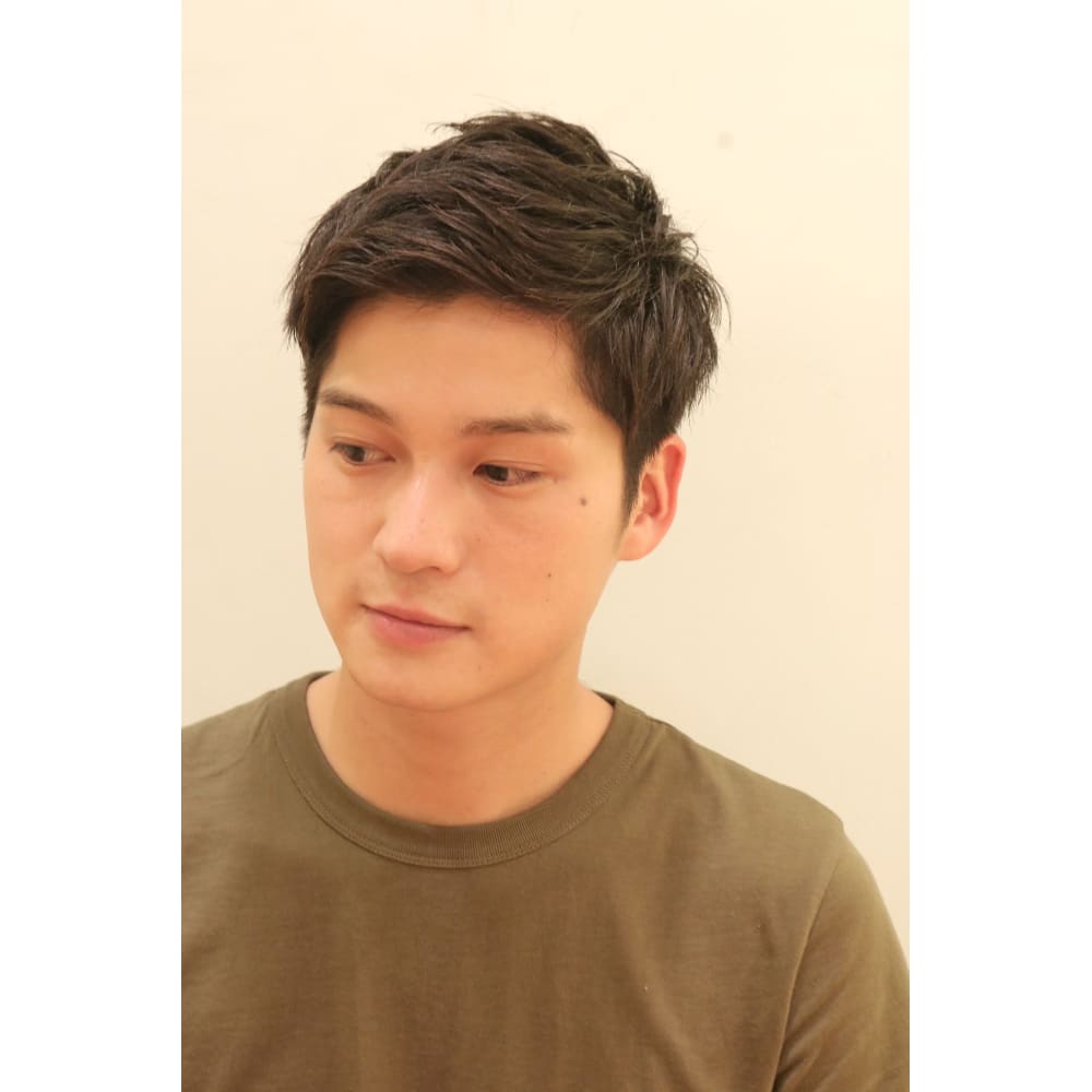 女子ウケ アップバングショート Beautrium 銀座265 ビュートリアム のヘアスタイル 美容院 美容室を予約するなら楽天ビューティ