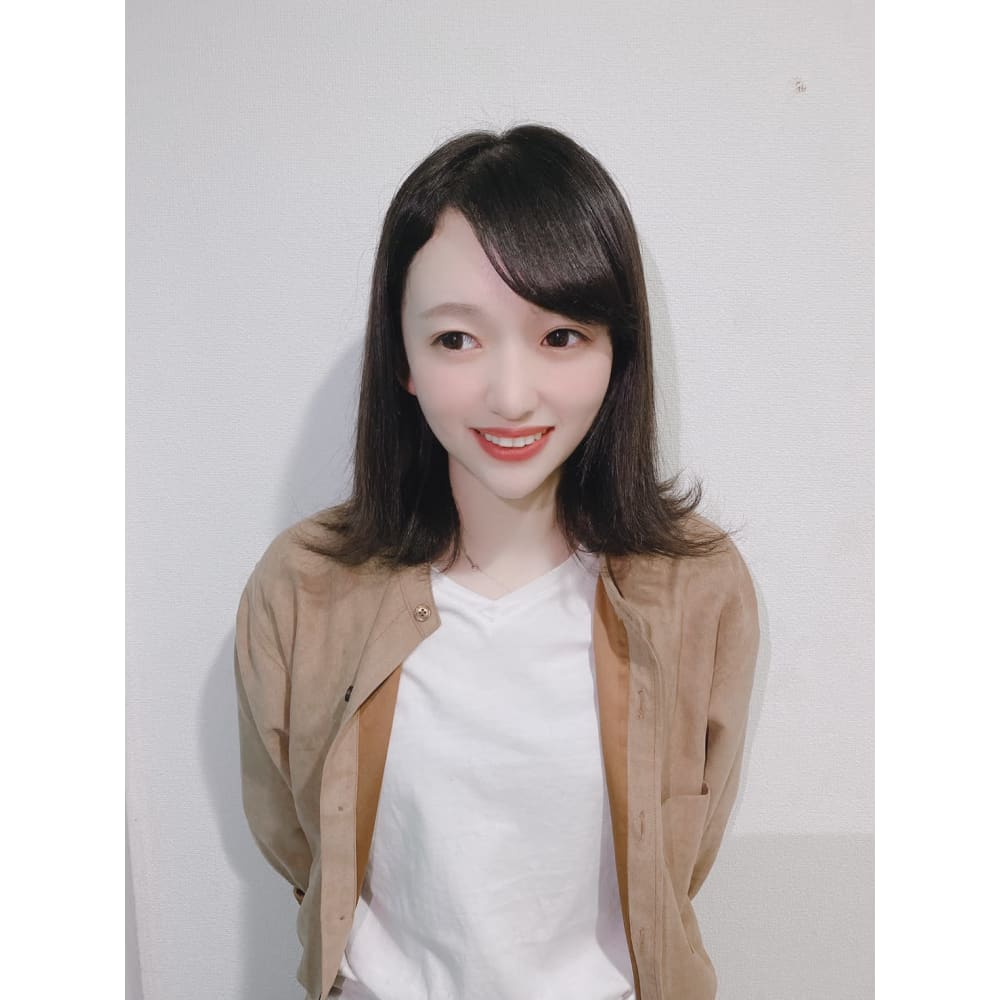 宮本京香 Grenade姫路駅前店 グレネイドヒメジエキマエテン のスタッフ 美容院 美容室を予約するなら楽天ビューティ 宮本京香 Grenade姫路駅前店 グレネイドヒメジエキマエテン のスタッフ 美容院 美容室を予約するなら楽天ビューティ