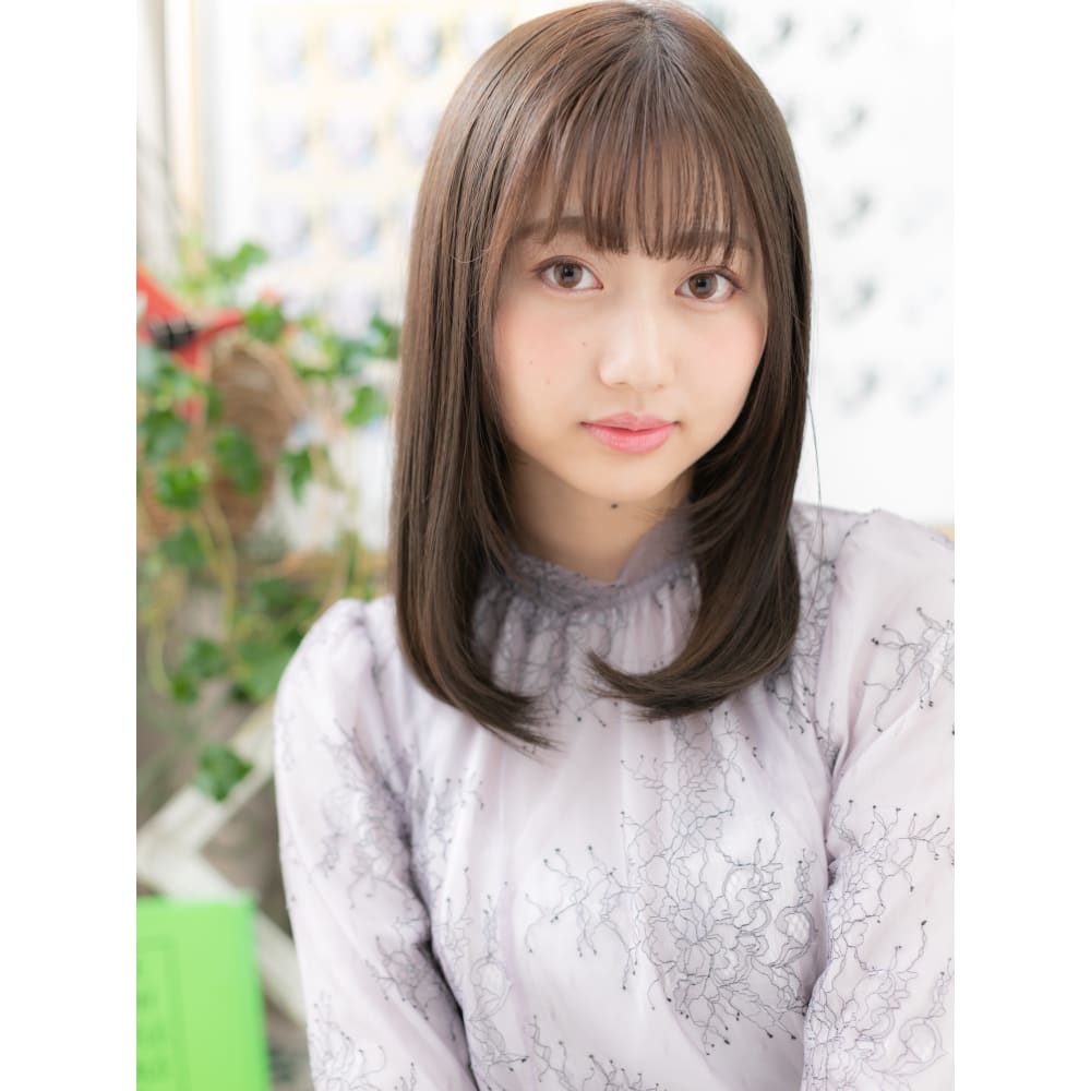 黒髪ローライトが大人かわいい小顔ワンカール シアカラー Cover Hair Bliss 川口東口駅前店 カバーヘアブリス カワグチヒガシグチエキマエテン のヘアスタイル 美容院 美容室を予約するなら楽天ビューティ