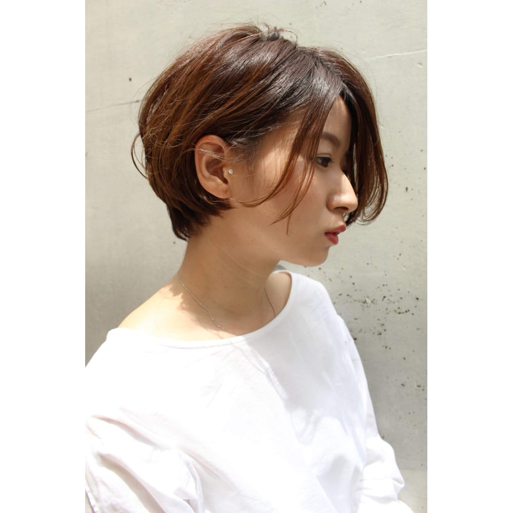 ナチュラルショートボブ Renjishi Aoyama レンジシ のヘアスタイル 美容院 美容室を予約するなら楽天ビューティ
