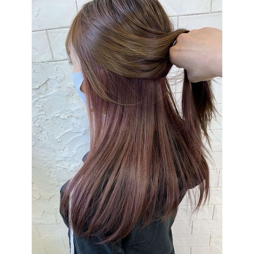 インナーカラー ピンク グレージュ Archange By Anyhow 川口駅東口 アルカンジュバイエニーハウ のヘアスタイル 美容院 美容室を予約するなら楽天ビューティ