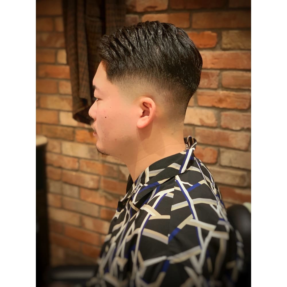 バーバースタイル 七三 理容室 東京 大手町 丸の内 新橋 Hiro Ginza Barber Shop 丸の内 ヒロギンザバーバーショップ マルノウチ のヘアスタイル 美容院 美容室を予約するなら楽天ビューティ