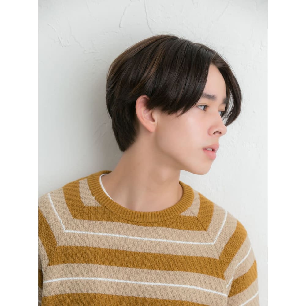 ナチュラルセンターマッシュ Little 広島 リトルヒロシマ のヘアスタイル 美容院 美容室を予約するなら楽天ビューティ