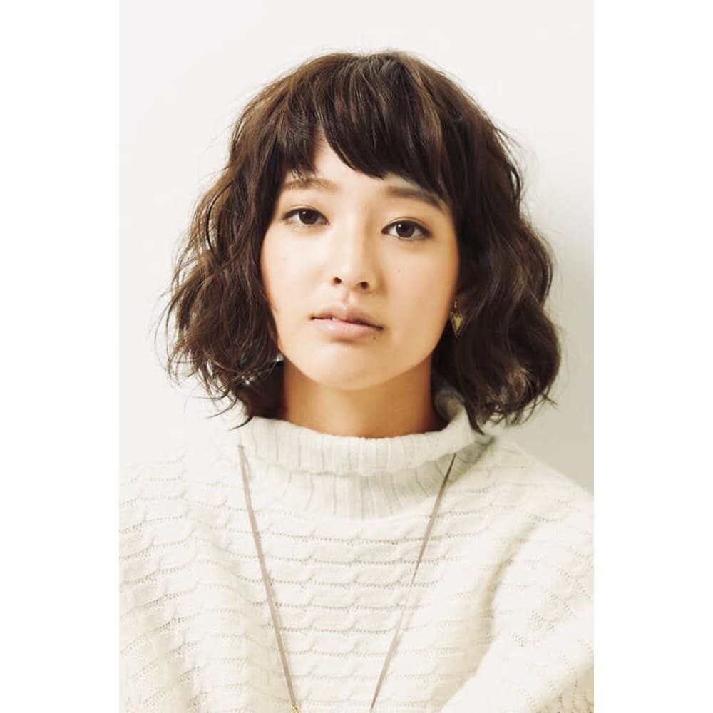 動くたびに風になびくような 上品でカジュアルなボブスタイル Visage 市川真間 Ba S K ヴィサージュイチカワママバスク のヘアスタイル 美容院 美容室を予約するなら楽天ビューティ 動くたびに風になびくような 上品でカジュアルなボブスタイル Visage 市川真間 Ba S K ヴィサージュイチカワママバスク のヘアスタイル 美容院 美容室を予約するなら楽天ビューティ