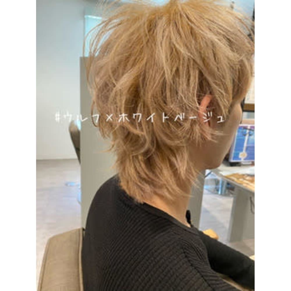 ウルフ ホワイトベージュ スタイリスト下山 Biji 天満橋 ビジ テンマバシ のヘアスタイル 美容院 美容室を予約するなら楽天ビューティ ウルフ ホワイトベージュ スタイリスト下山 Biji 天満橋 ビジ テンマバシ のヘアスタイル 美容院 美容室を予約するなら楽天ビューティ