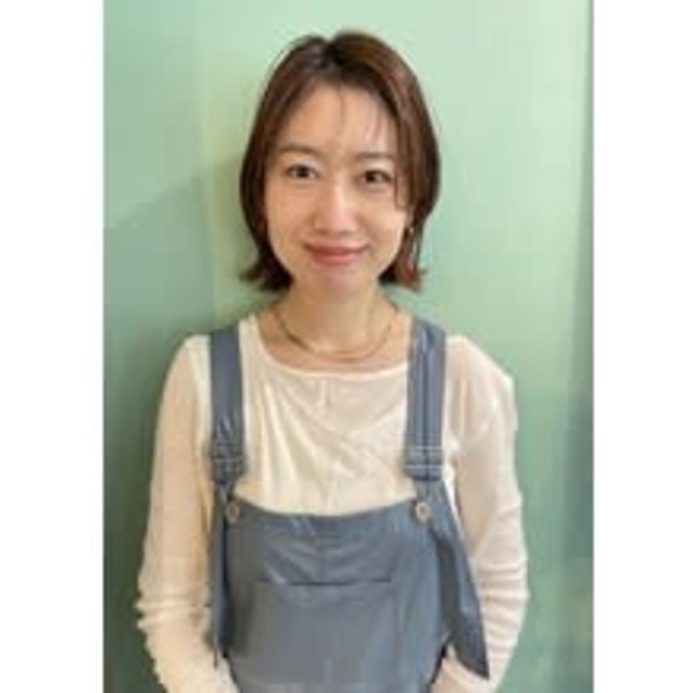 橋本 愛子 ｆｌｅｕｒ元町 フルール モトマチ のスタッフ 美容院 美容室を予約するなら楽天ビューティ