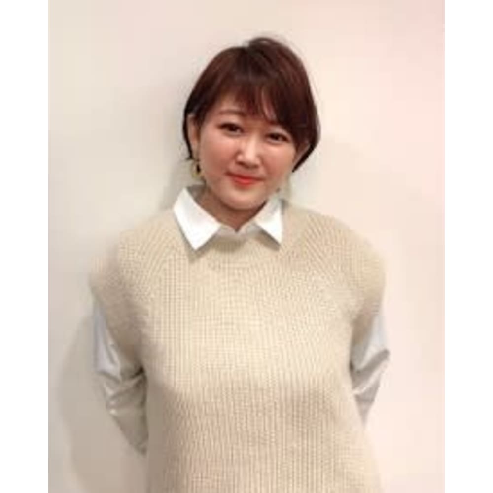 相澤 佑衣 Lenahc Ist レナークイスト のスタッフ 美容院 美容室を予約するなら楽天ビューティ