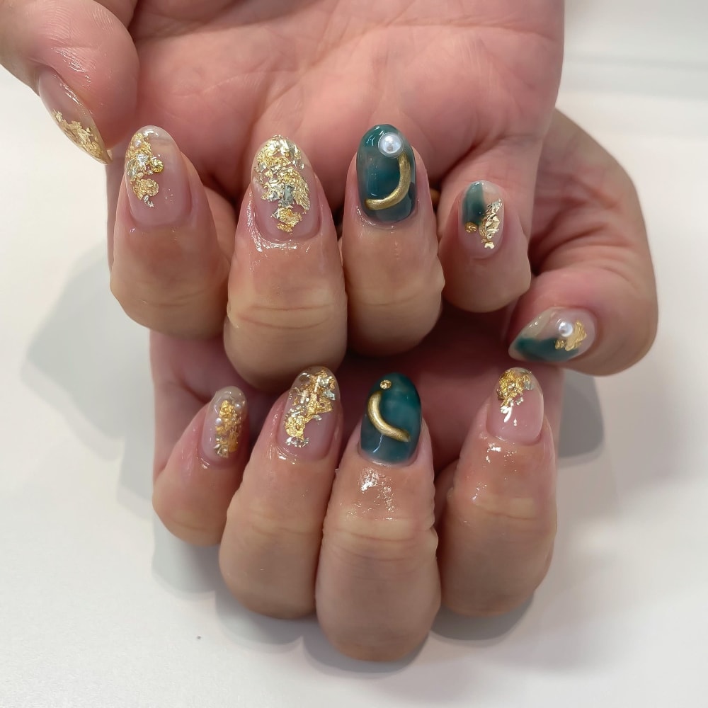 ジェル アンティーク風デザイン Champs Bilec Nail Salon シャンビレック のネイルデザイン ネイル まつげサロンを予約するなら楽天ビューティ