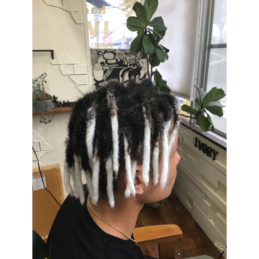 ドレッド Ivory アイボリー のヘアスタイル 美容院 美容室を予約するなら楽天ビューティ