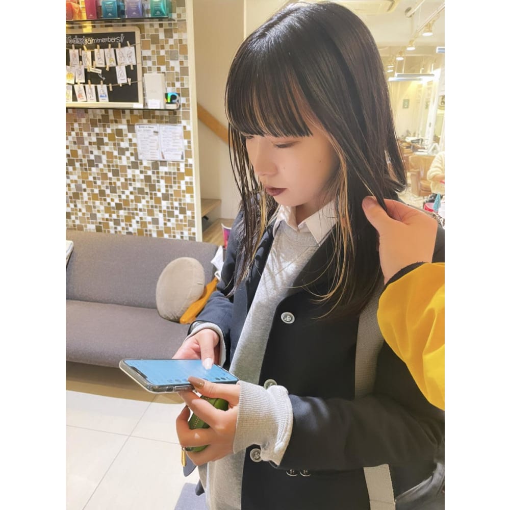 横浜インナーカラー フェイスフレーミングハイライト Neolive Aim 横浜店 ネオリーブアイムヨコハマテン のヘアスタイル 美容院 美容室を予約するなら楽天ビューティ 横浜インナーカラー フェイスフレーミングハイライト Neolive Aim 横浜店 ネオリーブアイムヨコハマテン のヘアスタイル 美容院 美容室を予約するなら楽天ビューティ